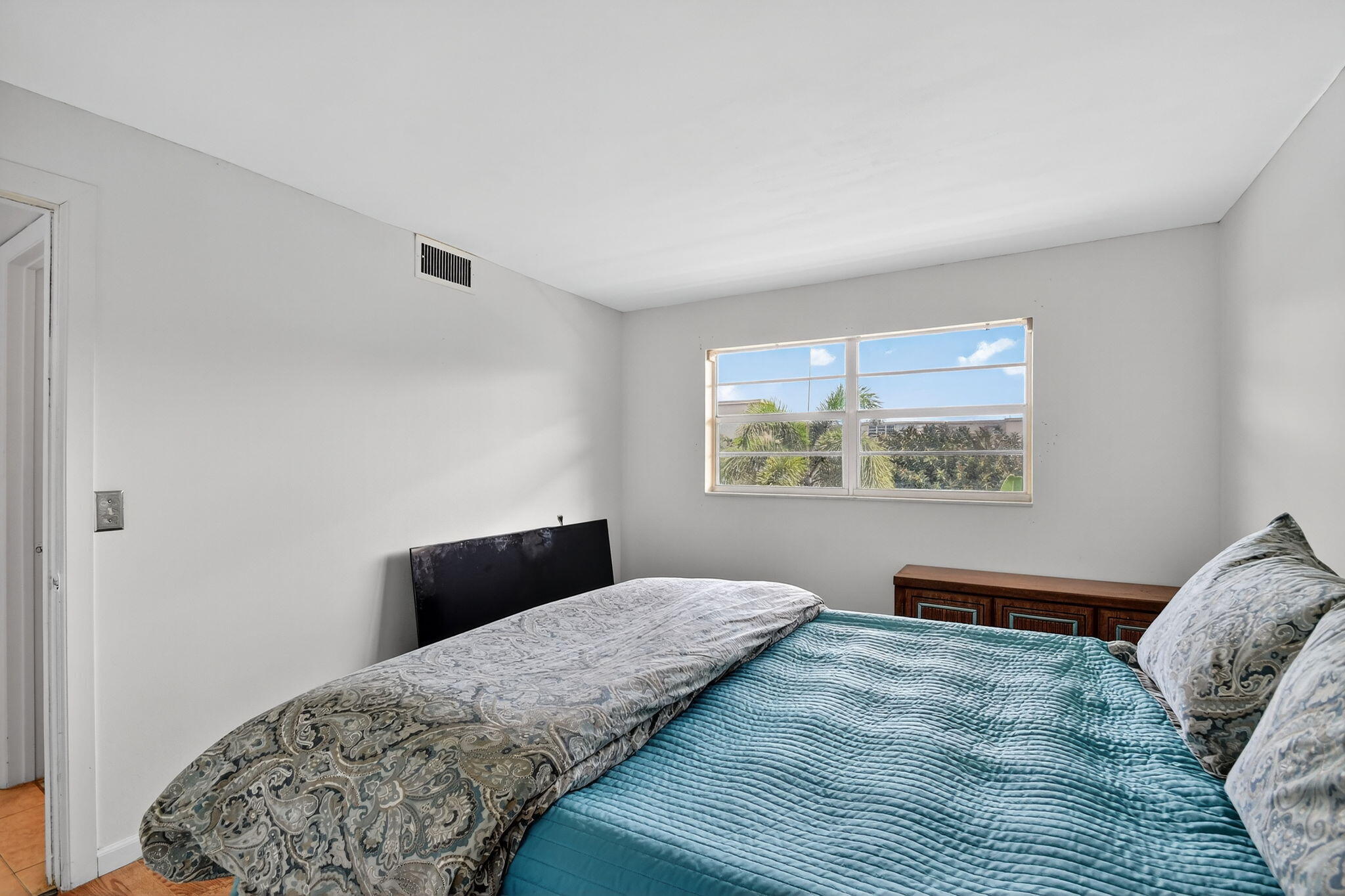 2615 Northeast 3rd Street, Unit 315 Boynton Beach, FL 33435 - Photo 21 of 48 33-web-or-mls-DSC_5375