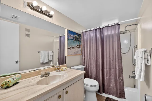 $115,000 | 2615 Northeast 3rd Street, Unit 315, Boynton Beach, FL 33435