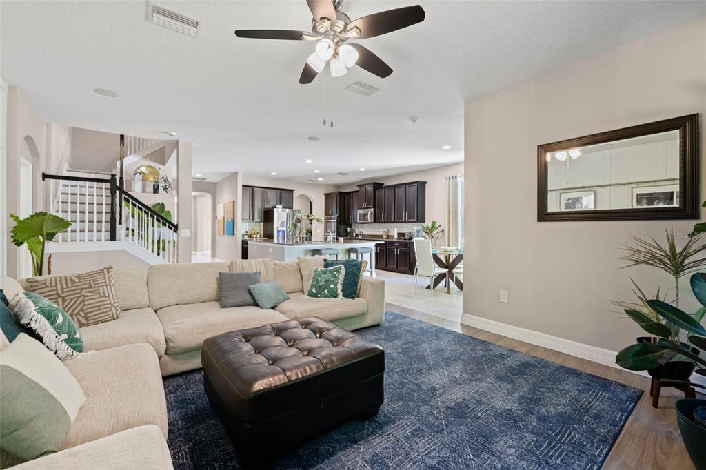 4407 Scarlet Loop Wesley Chapel, FL 33544 - Photo 14 of 49