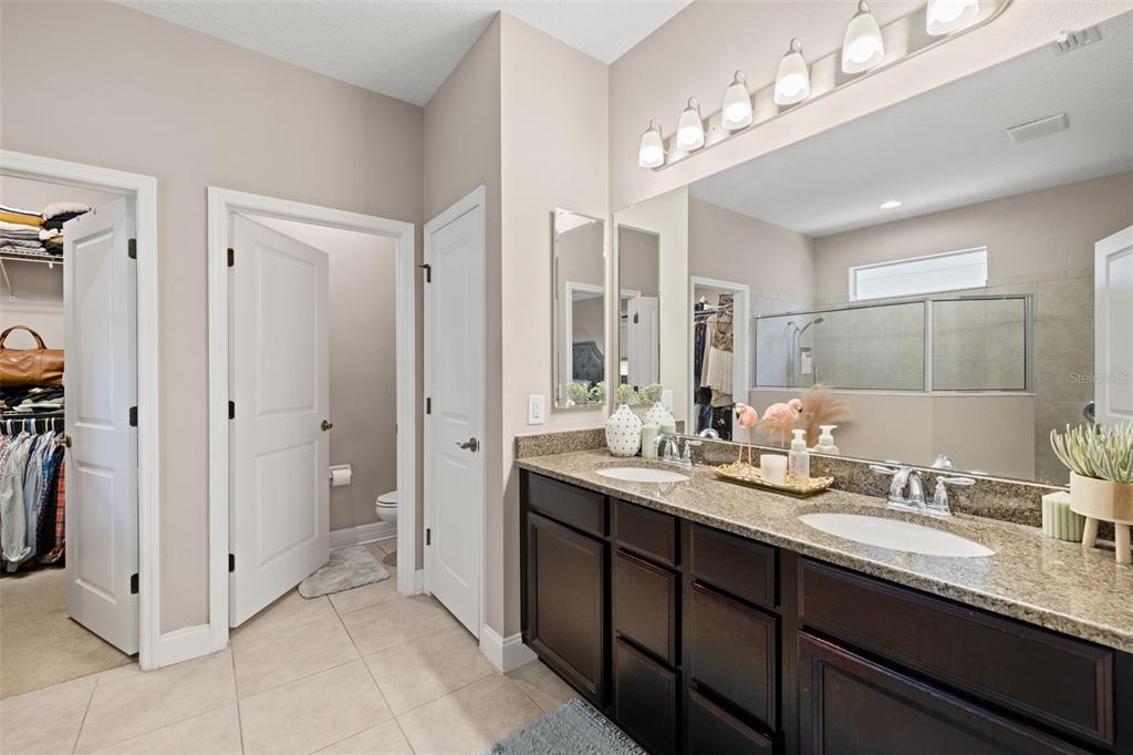 4407 Scarlet Loop Wesley Chapel, FL 33544 - Photo 18 of 49