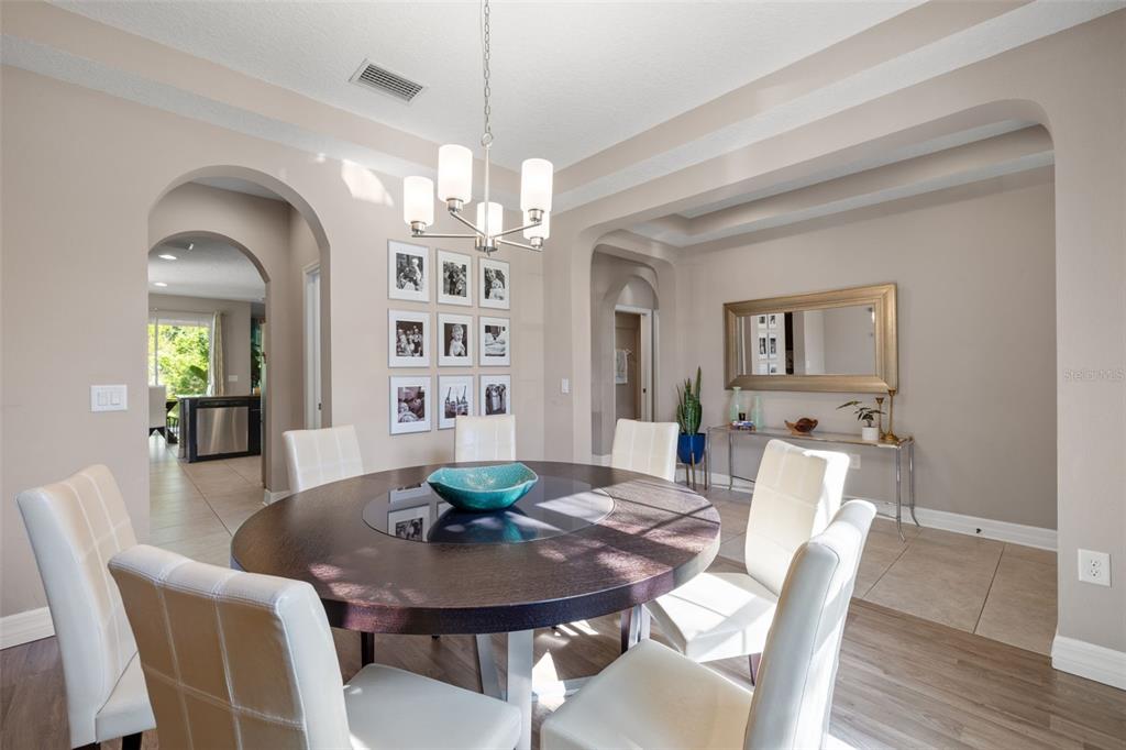 4407 Scarlet Loop Wesley Chapel, FL 33544 - Photo 4 of 49