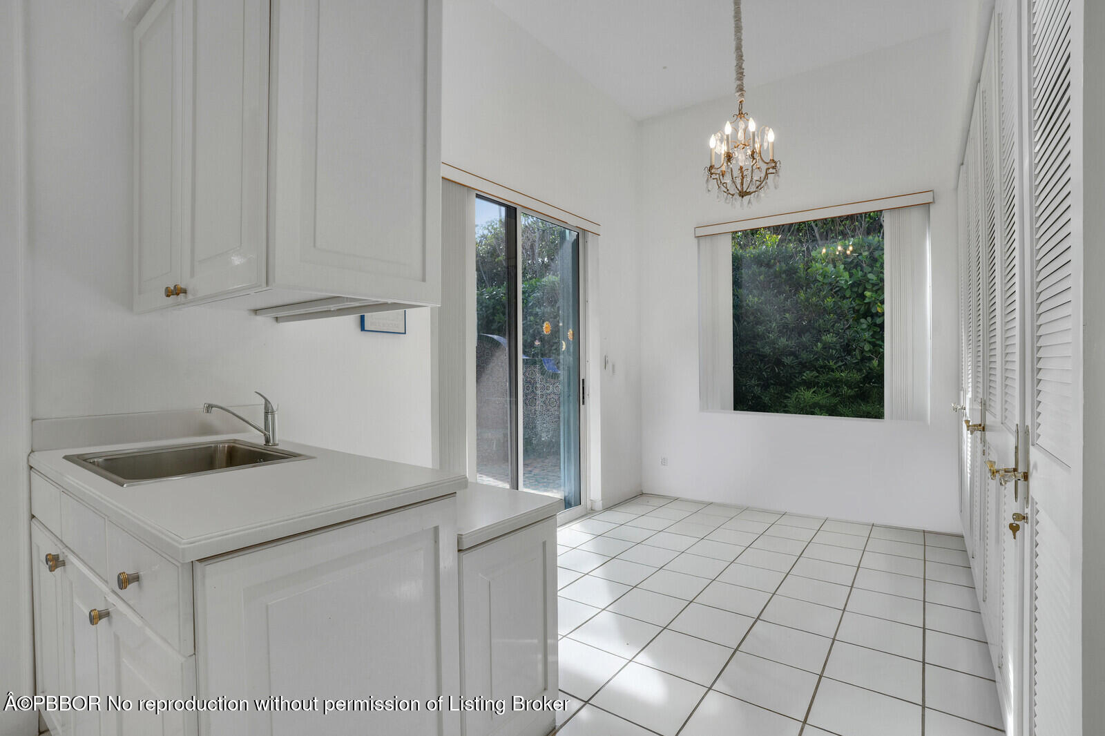 220 Wells Road Palm Beach, FL 33480 - Photo 16 of 30 Kitchen