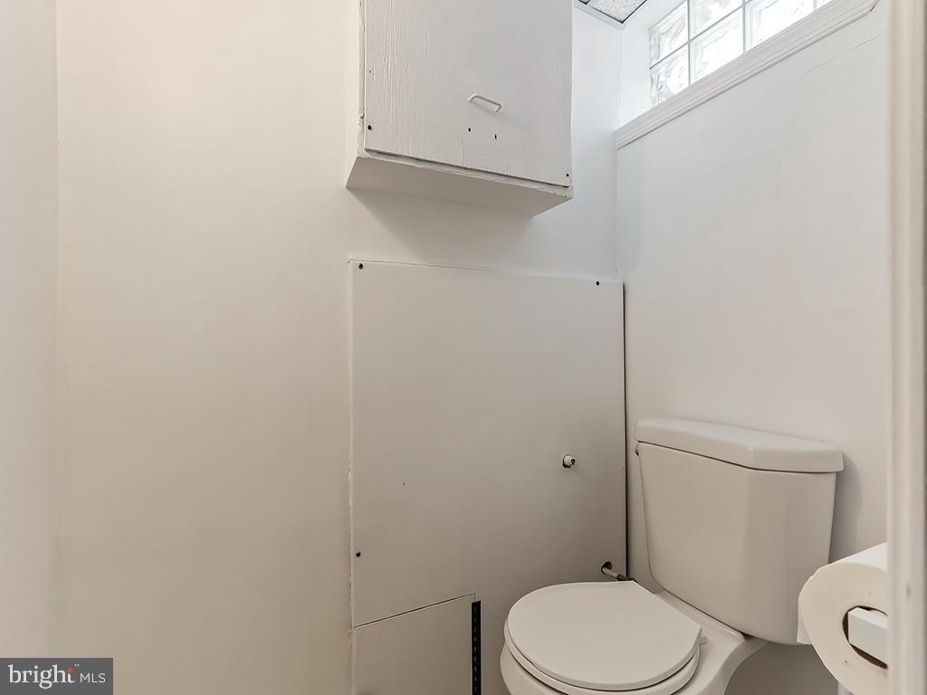 8317 Temple Road Philadelphia, PA 19150 - Photo 16 of 18 Powder room Basement