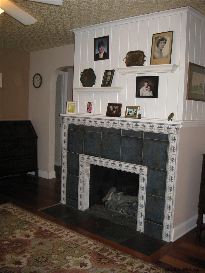 9 Malpass Road Guilderland, NY 12203 - Photo 5 of 97 Photo 5