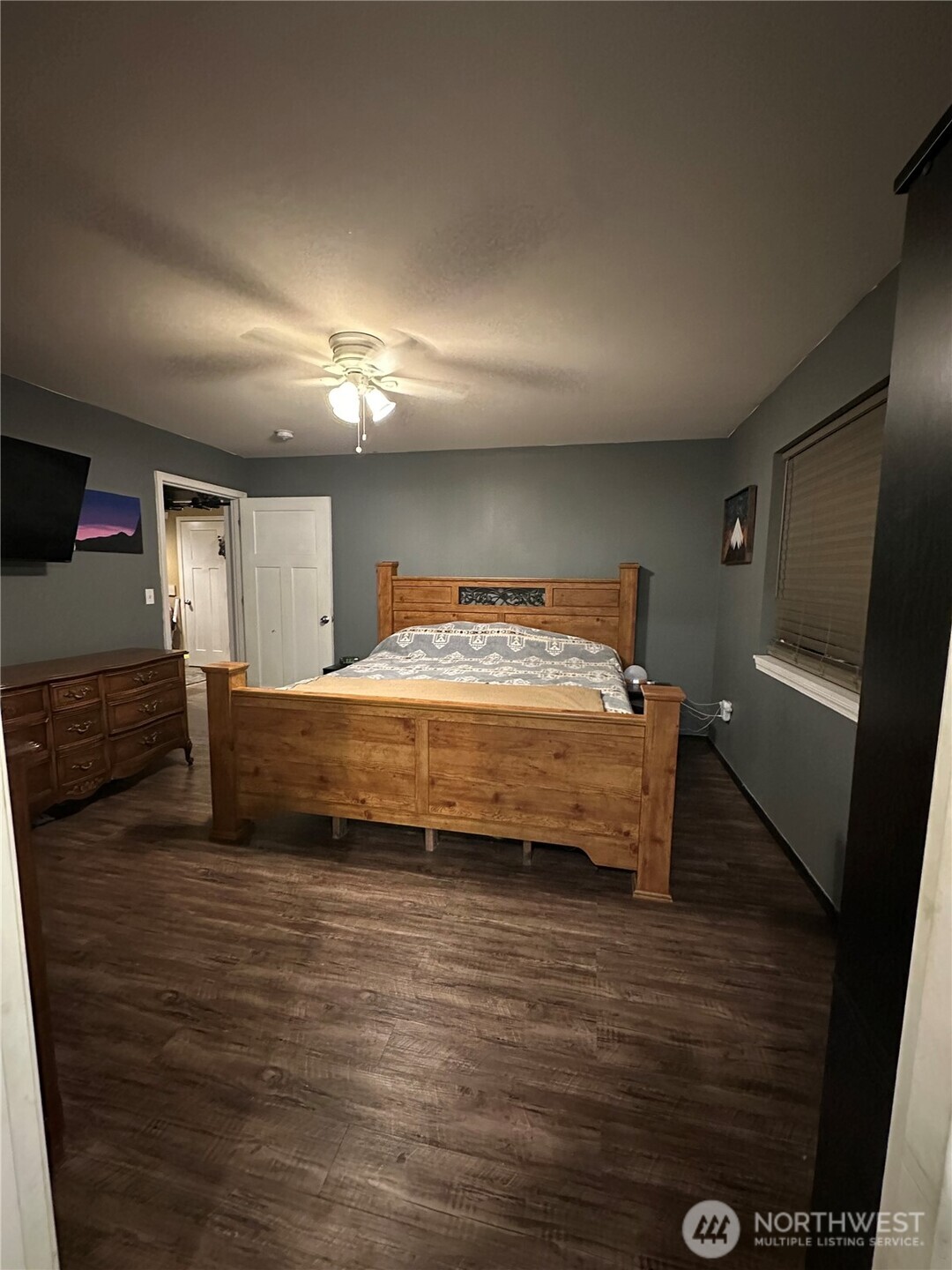 180 A Mossyrock Road West Mossyrock, WA 98564 - Photo 20 of 29 a bedroom with a bed and a view of bathroom