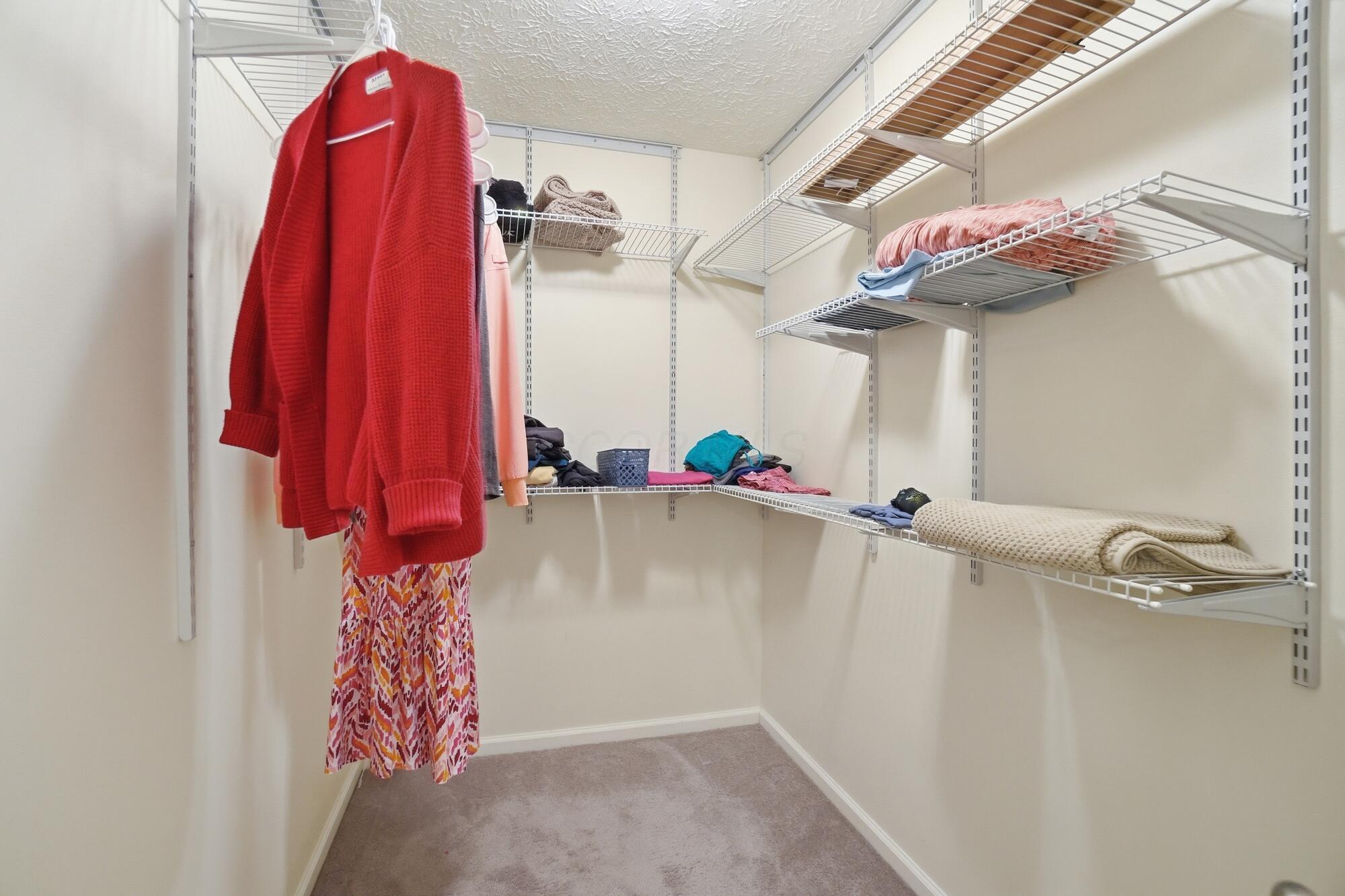 1728 Hunters Ridge Drive Troy, OH 45373 - Photo 27 of 47 Owner Suite - 1728 Hunters Ridge Drive, Troy, OH 45373