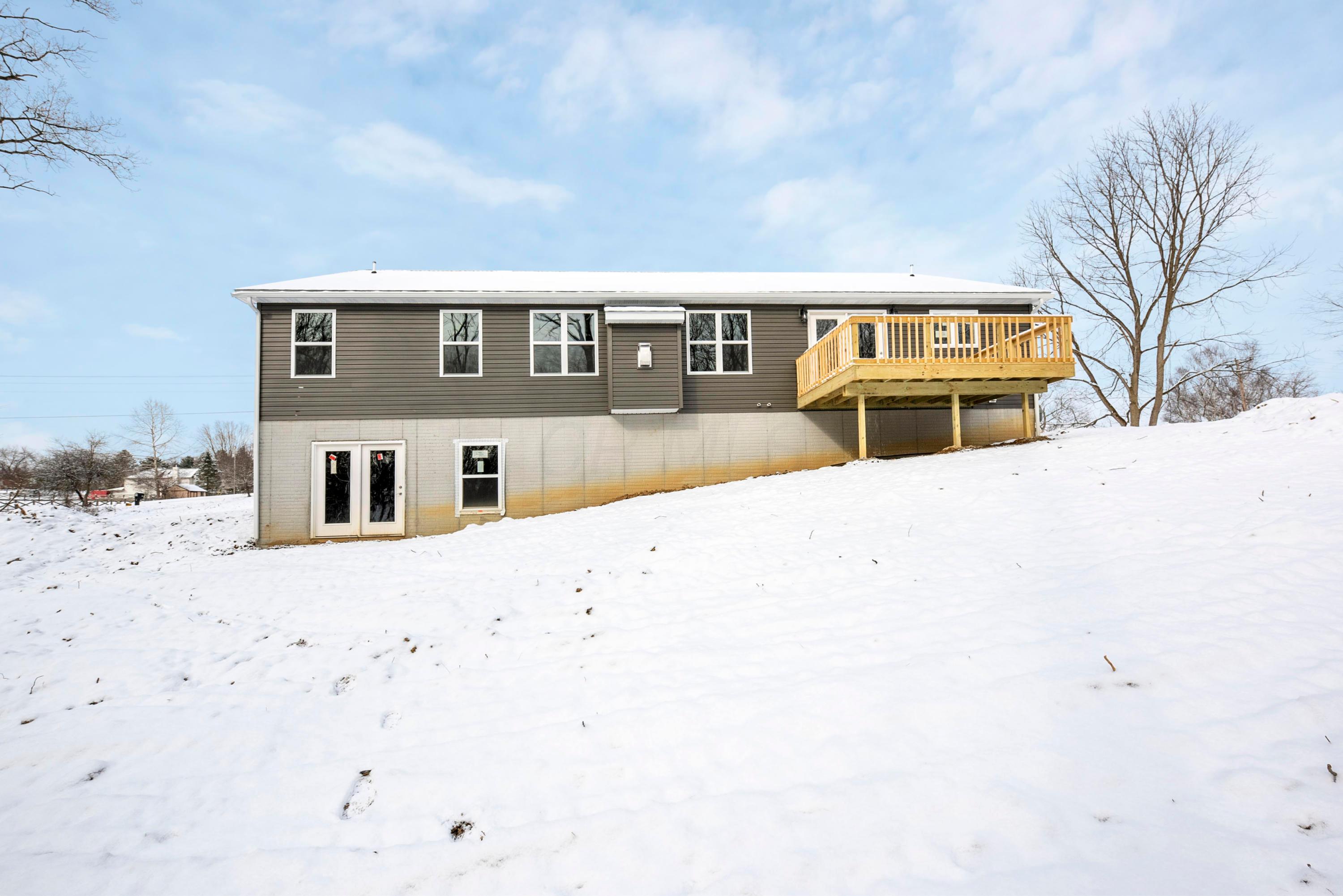 1350 George Road Northeast Lancaster, OH 43130 - Photo 35 of 38 Gallery Image 35
