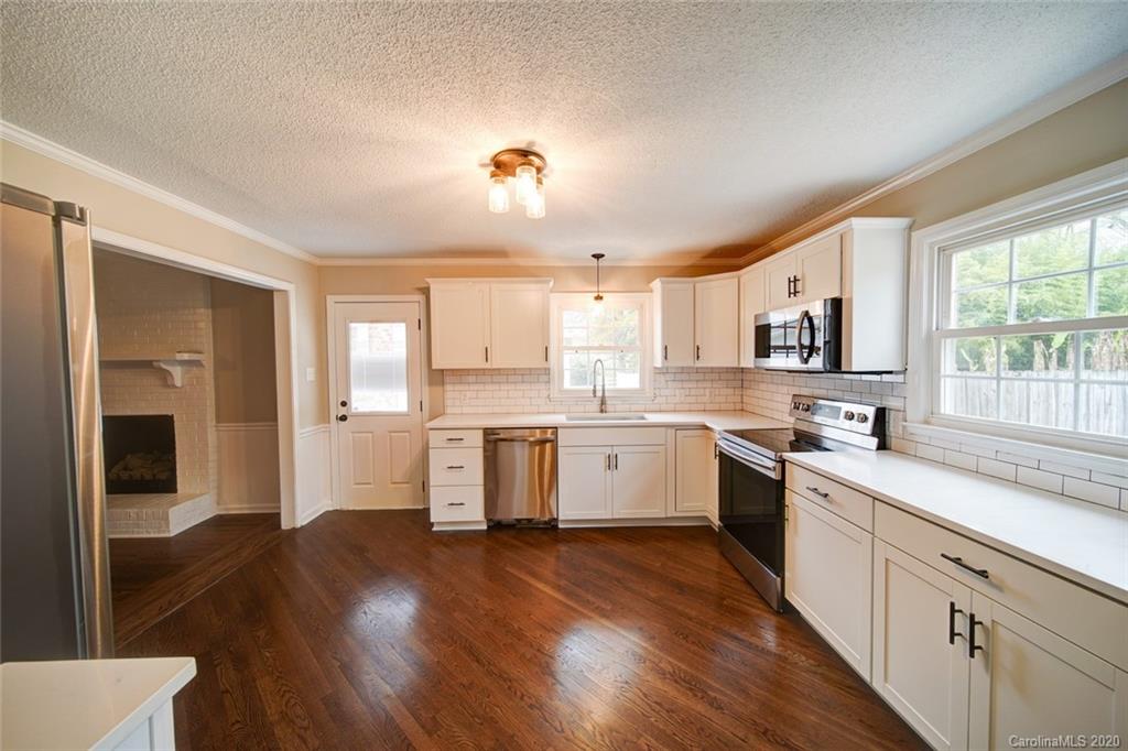 110 Ridge Avenue Clover, SC 29710 - Photo 12 of 39