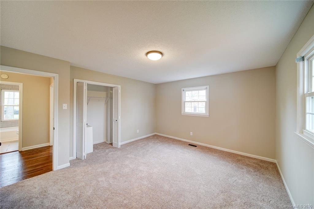 110 Ridge Avenue Clover, SC 29710 - Photo 26 of 39