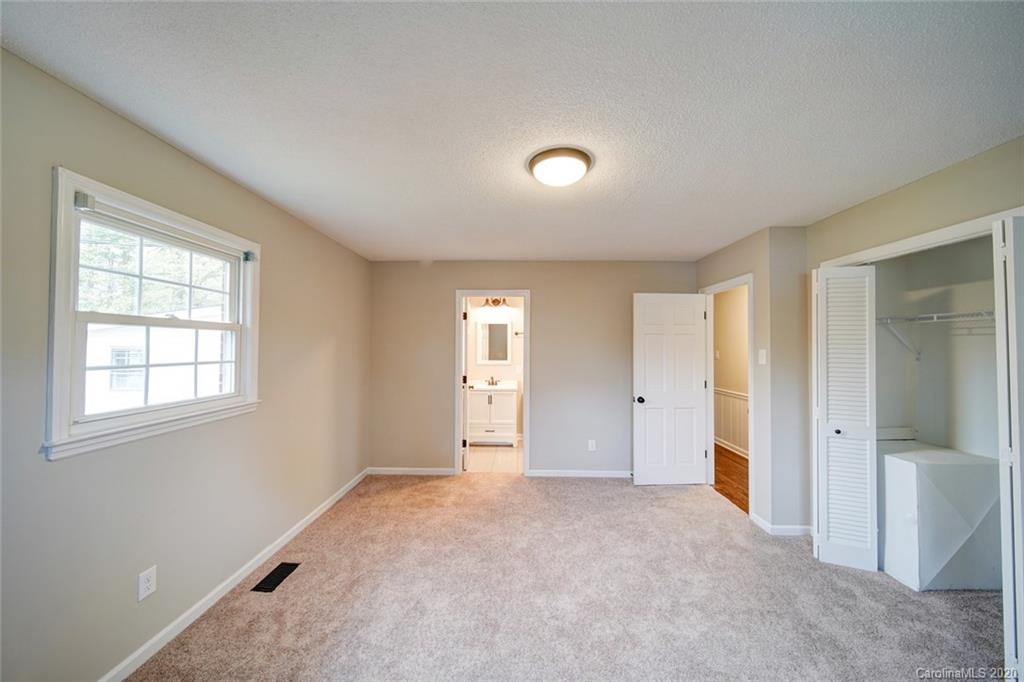110 Ridge Avenue Clover, SC 29710 - Photo 28 of 39