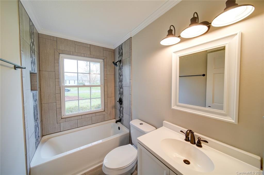 110 Ridge Avenue Clover, SC 29710 - Photo 30 of 39