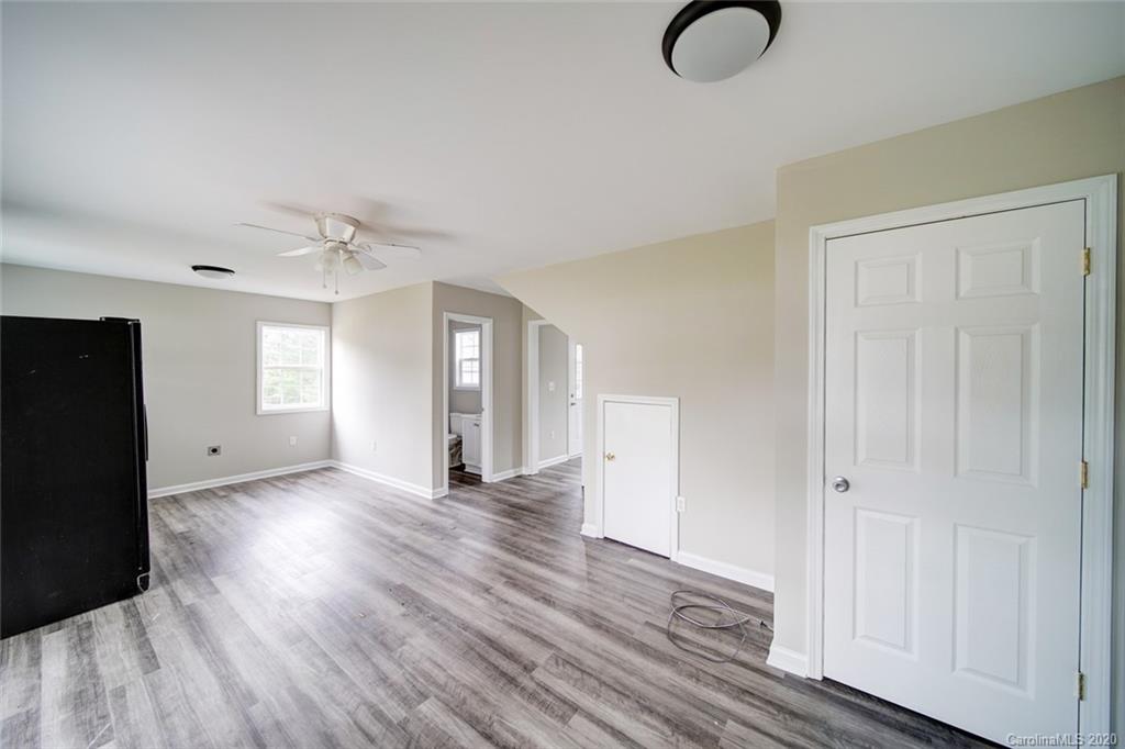110 Ridge Avenue Clover, SC 29710 - Photo 33 of 39