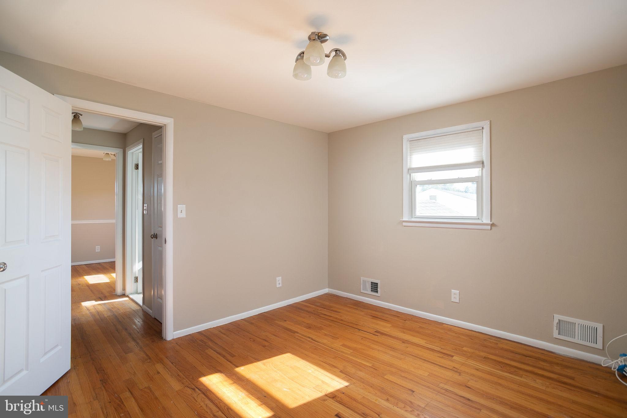 96 Hempstead Road Hamilton, NJ 08610 - Photo 16 of 26
