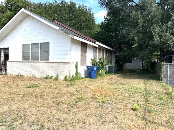a backyard of a house