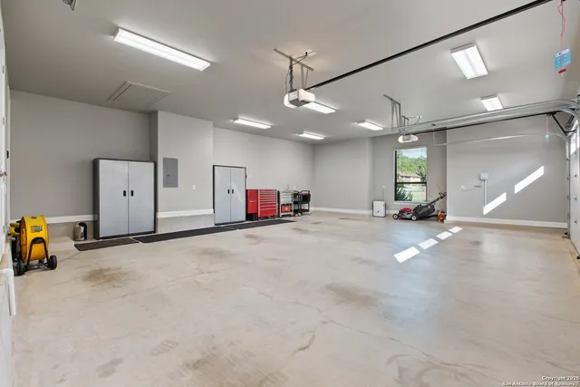a view of a storage & utility room