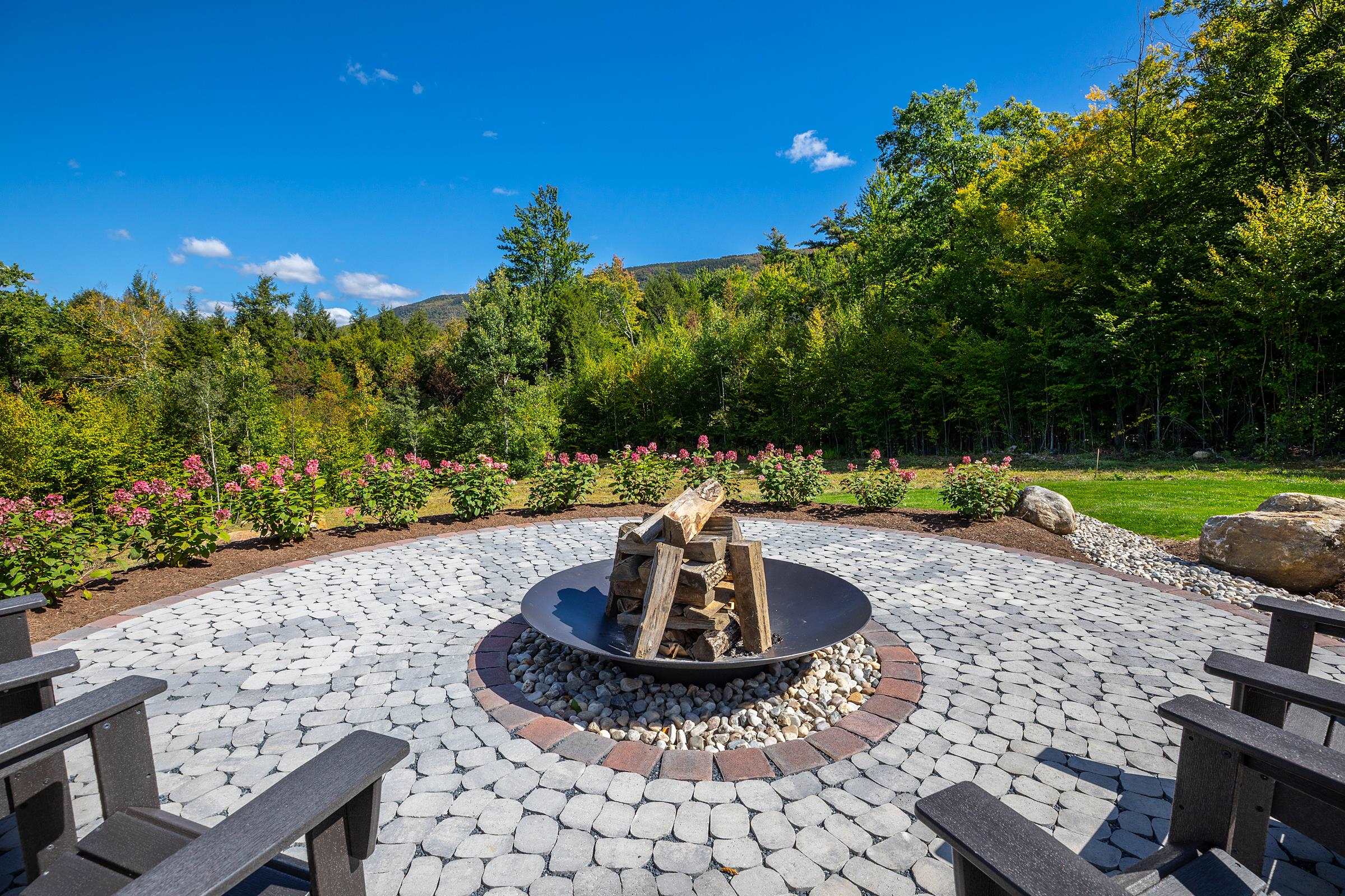 363 Alden Road, Unit 9 Sunderland, VT 05250 - Photo 4 of 60 Gallery Image 4