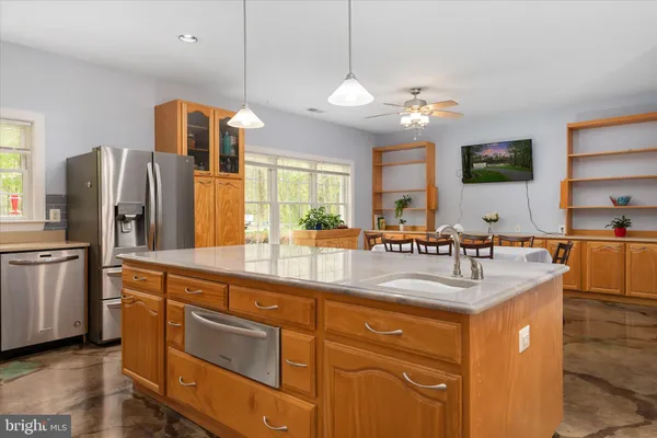 $1,325,000 | 730 Central Avenue East, Edgewater, MD 21037