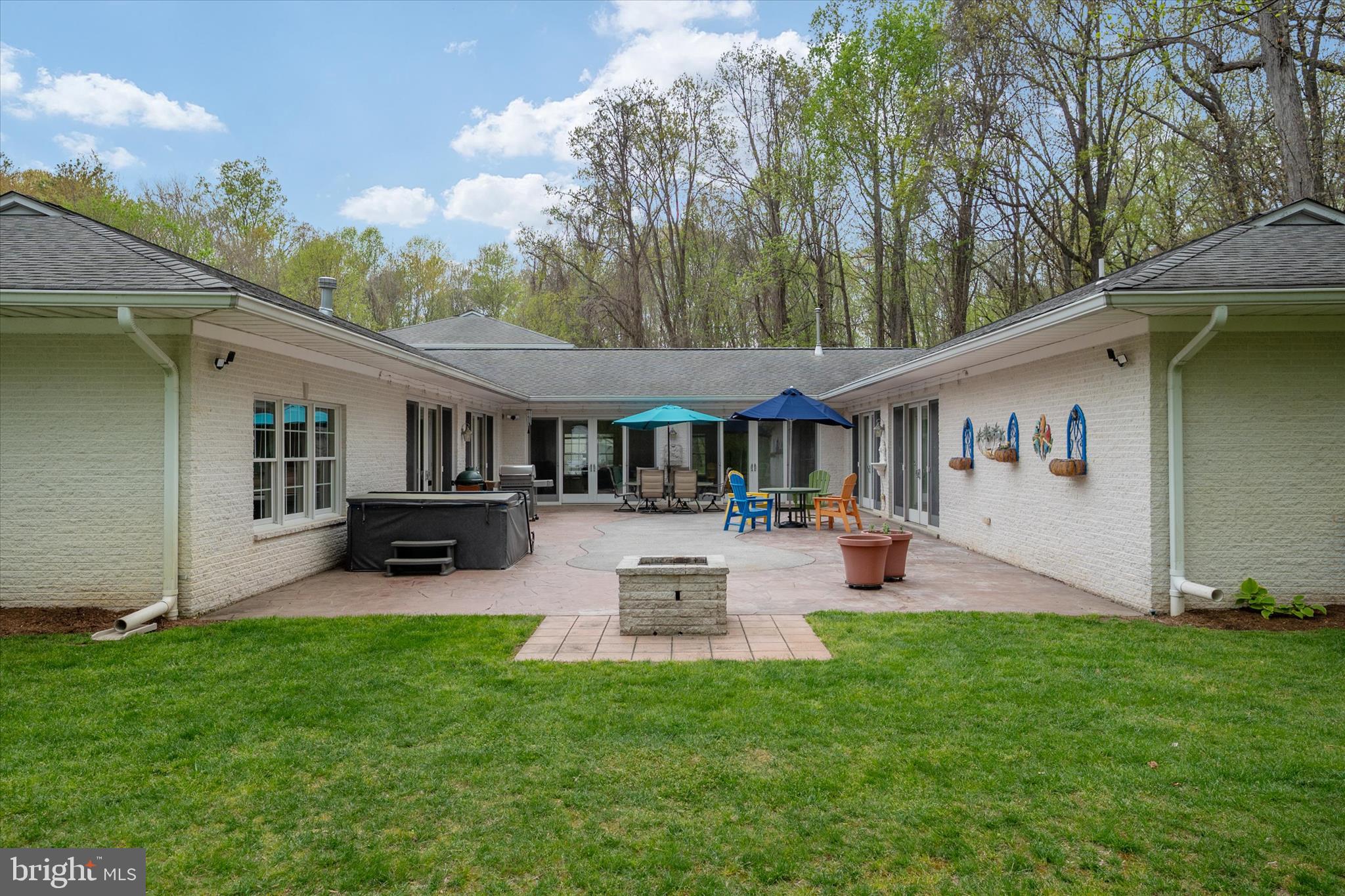 730 Central Avenue East Edgewater, MD 21037 - Photo 35 of 63 a view of a house with backyard porch and sitting area