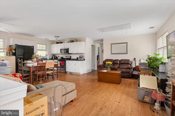 $1,325,000 | 730 Central Avenue East, Edgewater, MD 21037