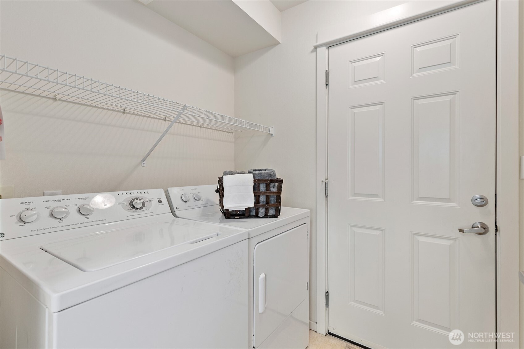 2009 196th Street Southeast, Unit C101 Bothell, WA 98012 - Photo 16 of 33 Gallery Image 16
