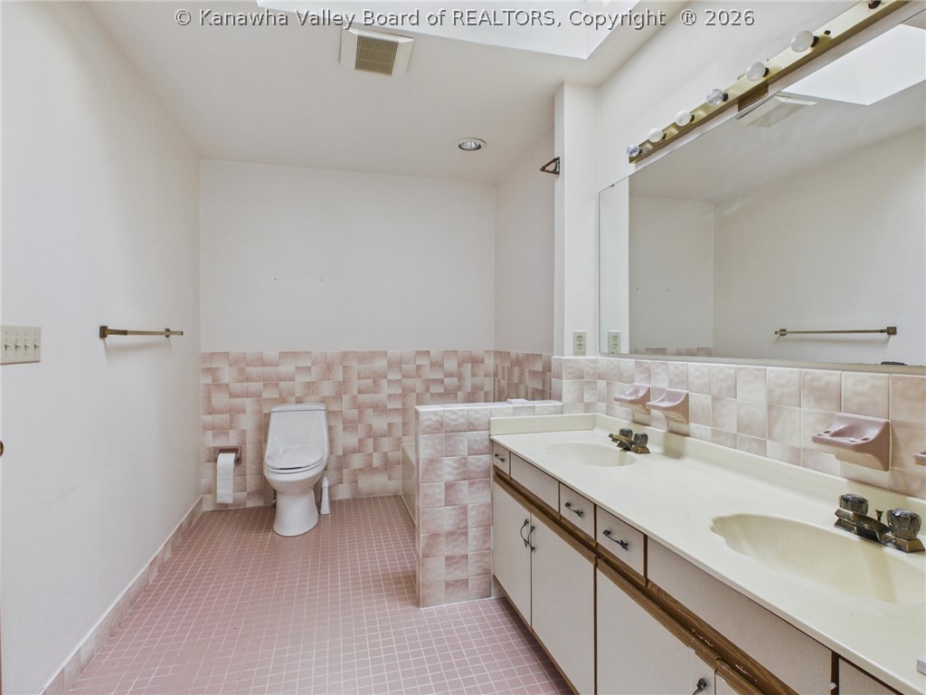 302 Flintlock Road Charleston, WV 25314 - Photo 38 of 44 Gallery Image 38