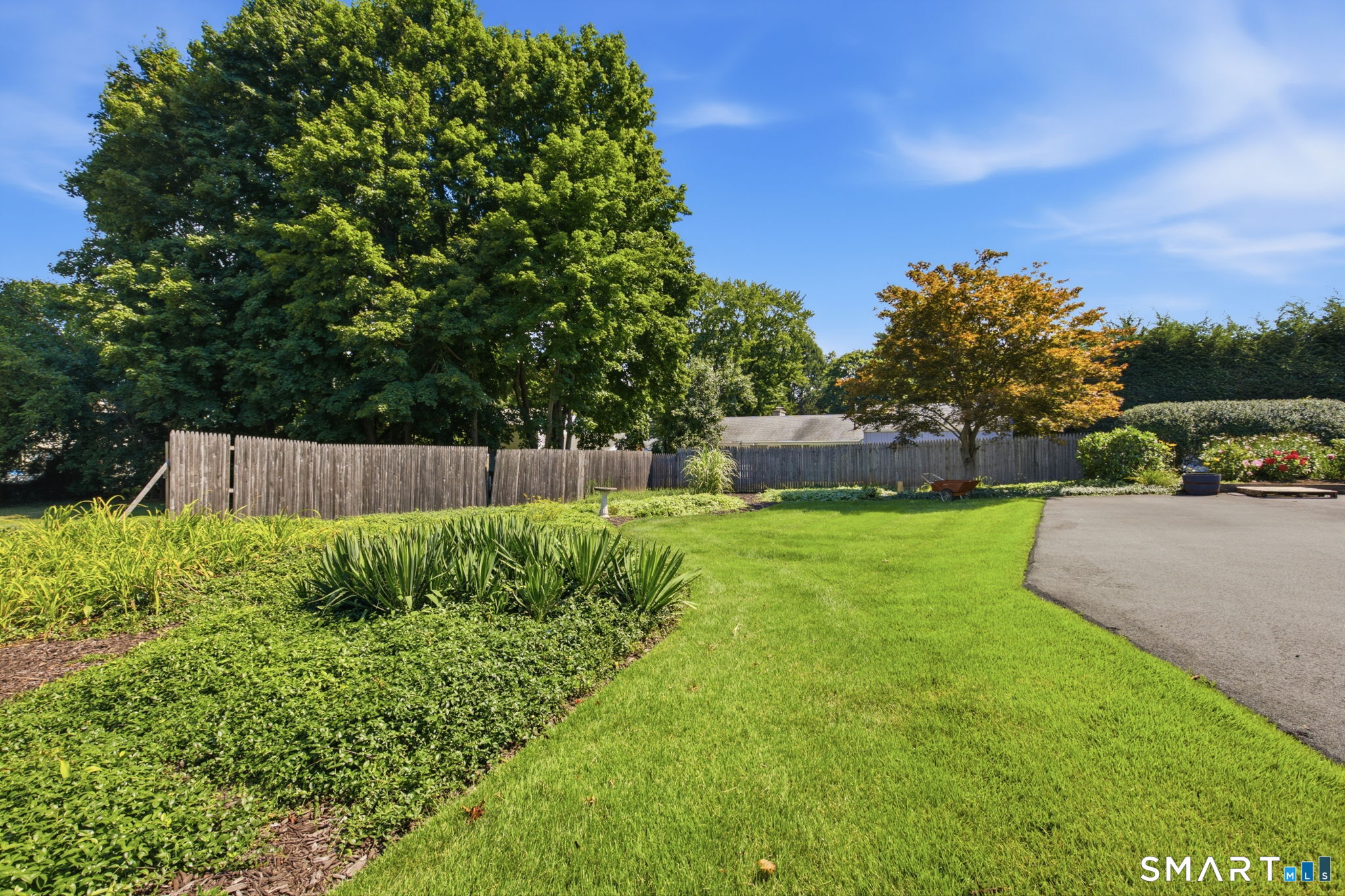 24 Ridgeway Street Newington, CT 06111 - Photo 37 of 40 Gallery Image 37