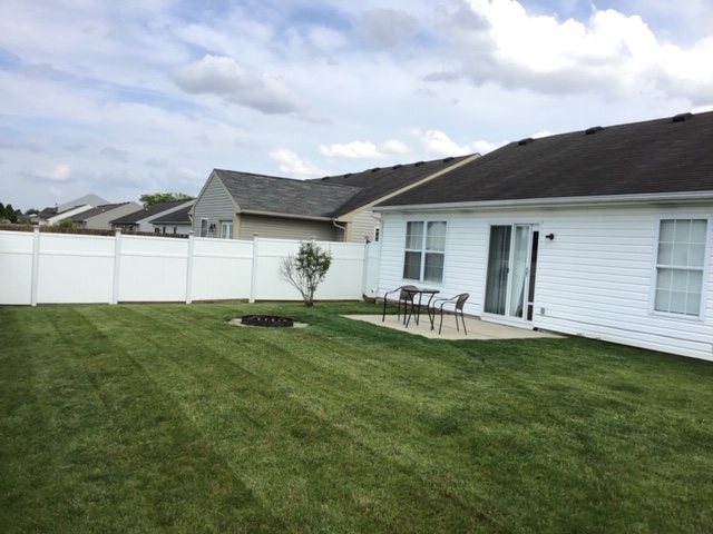 1066 Springwater Road Kokomo, IN 46902 - Photo 3 of 22