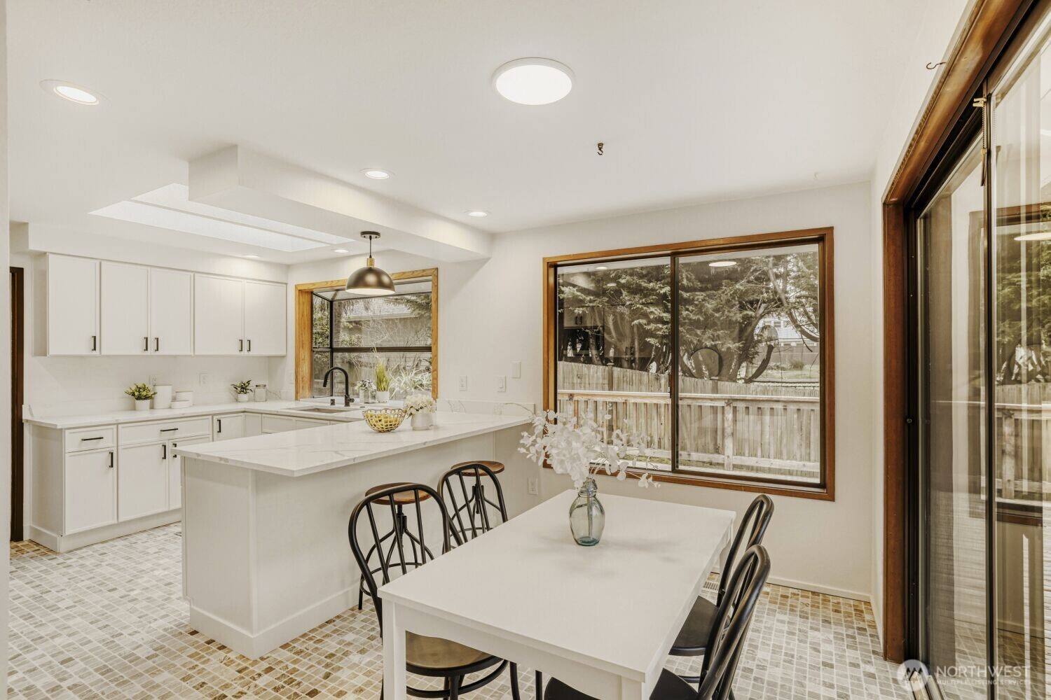 8718 189th Place Southwest Edmonds, WA 98026 - Photo 13 of 31