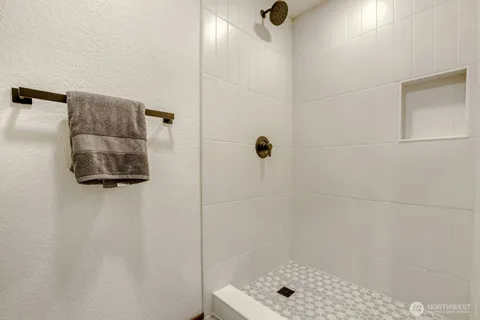 $1,150,000 | 8718 189th Place Southwest, Edmonds, WA 98026