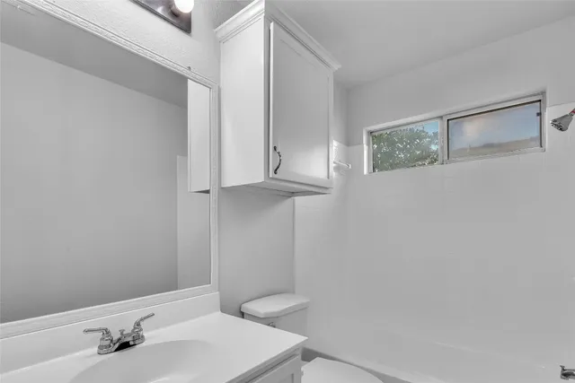 $1,795 | 1012 Traci Michelle Drive, Pflugerville, TX 78660