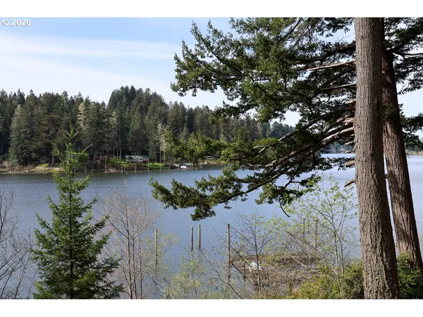 $499,000 | 71350 Sunny Cove Road, Lakeside, OR 97449