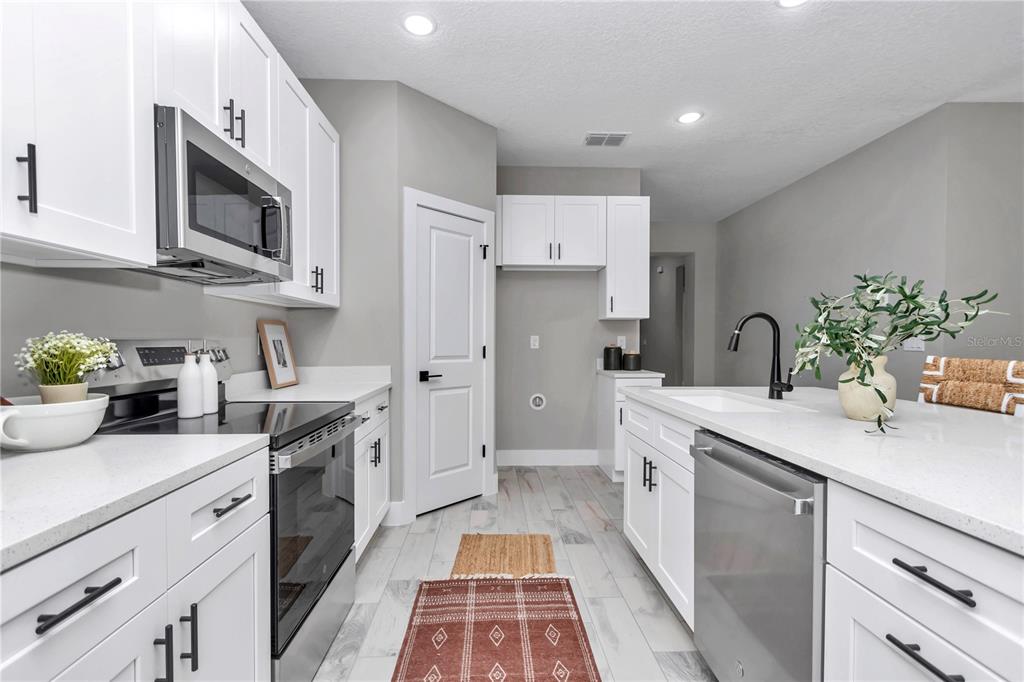 9695 Southwest 125th Ct Road Dunnellon, FL 34432 - Photo 22 of 48 Gallery Image 22