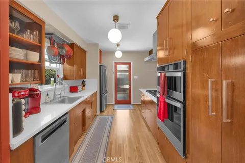 $1,599,900 | 134 Bennett Avenue, Long Beach, CA 90803