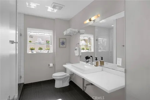 $1,599,900 | 134 Bennett Avenue, Long Beach, CA 90803