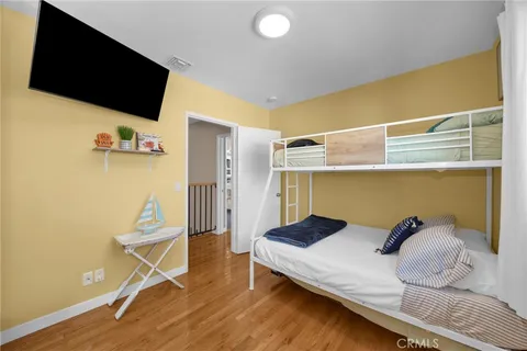 $1,599,900 | 134 Bennett Avenue, Long Beach, CA 90803