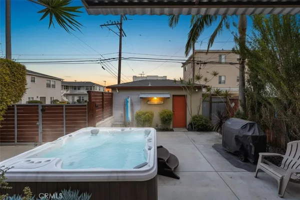 $1,599,900 | 134 Bennett Avenue, Long Beach, CA 90803