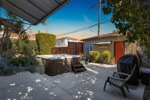 $1,599,900 | 134 Bennett Avenue, Long Beach, CA 90803