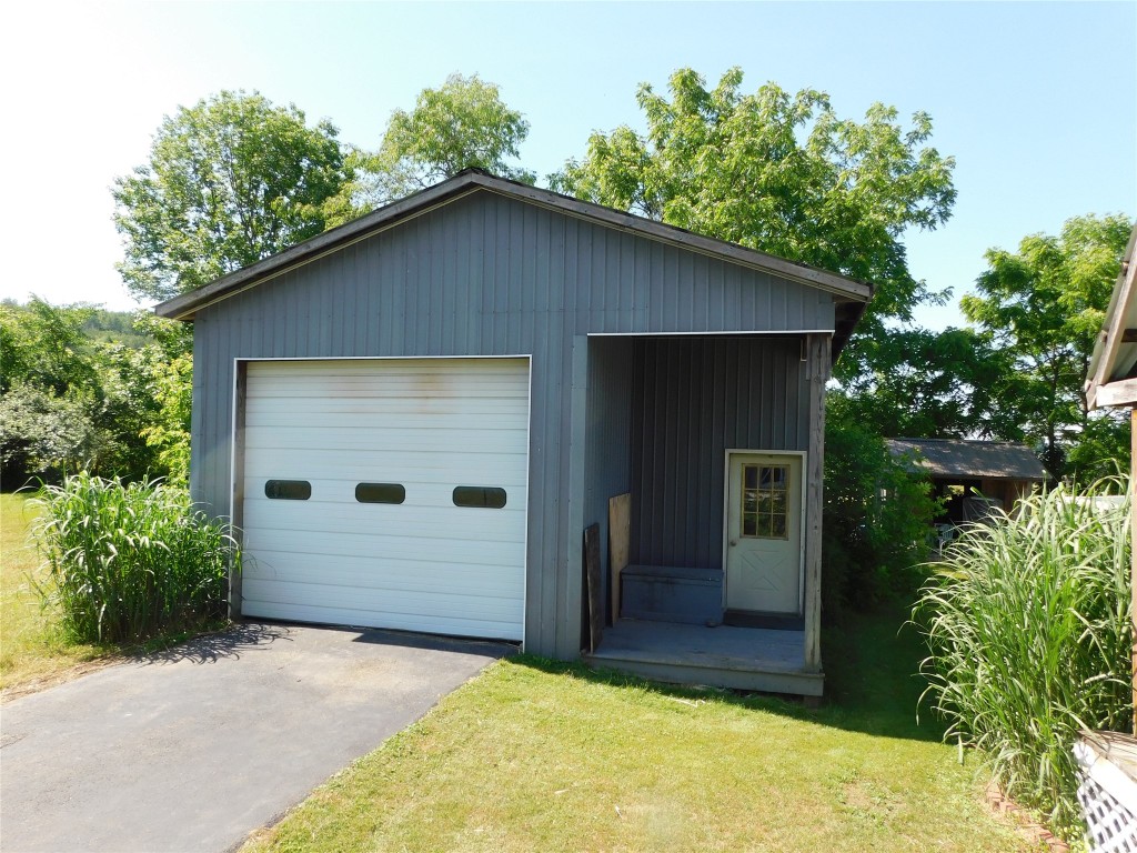 98 McLean Road Owego, NY 13827 - Photo 2 of 30 Gallery Image 2
