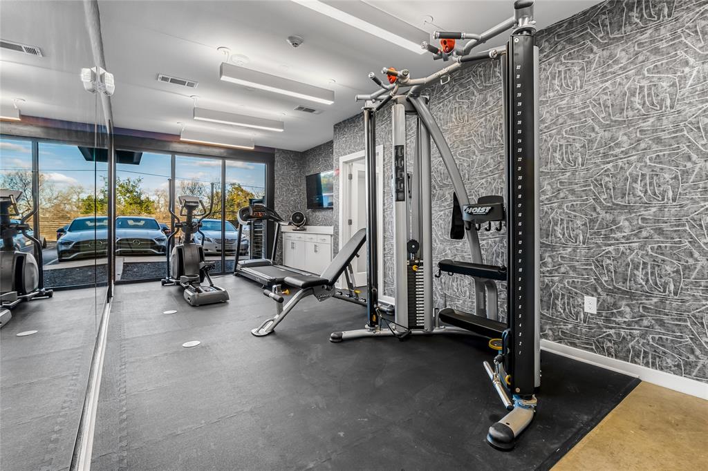 2505 Thornton Road, Unit 1107 Austin, TX 78704 - Photo 27 of 34
