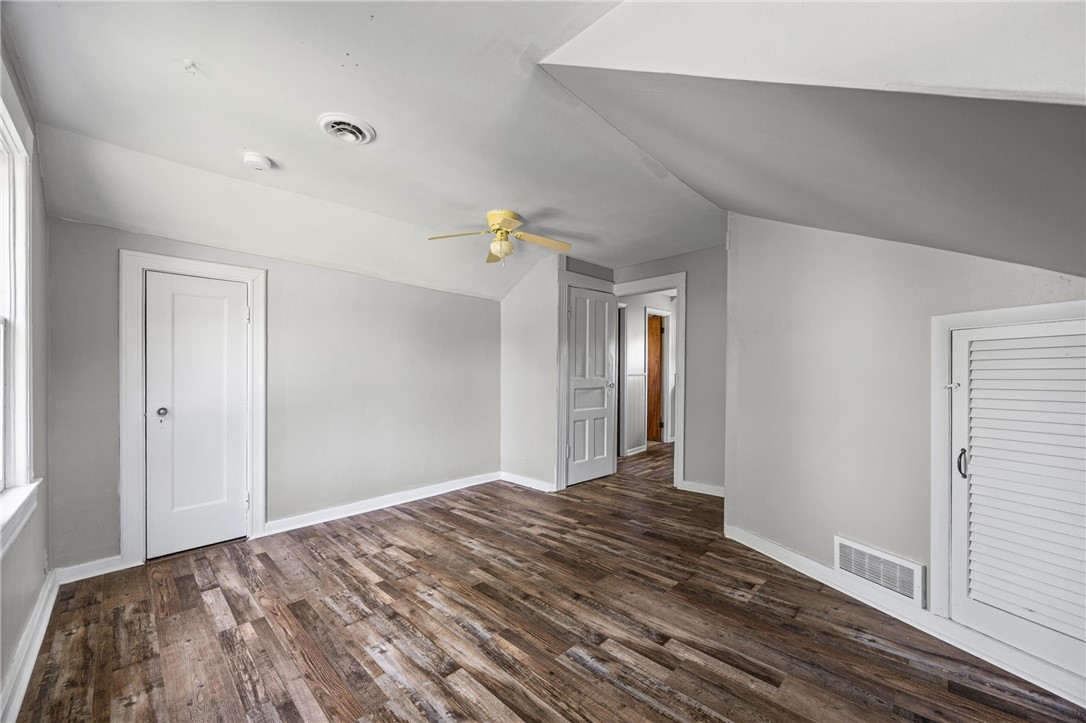 578 Ridge Road Ontario, NY 14519 - Photo 23 of 28 Upstairs apartment
