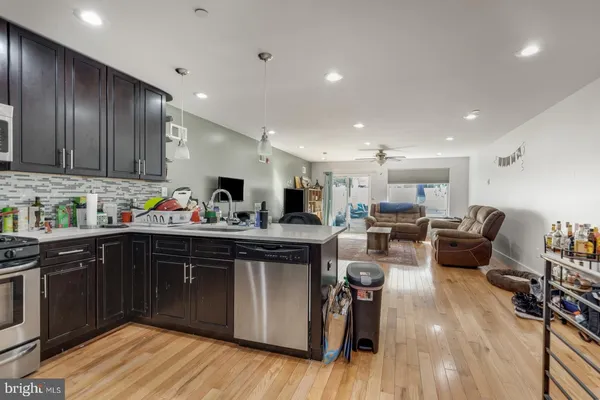 $2,995 | 1233 North 2nd Street, Unit A, Philadelphia, PA 19122