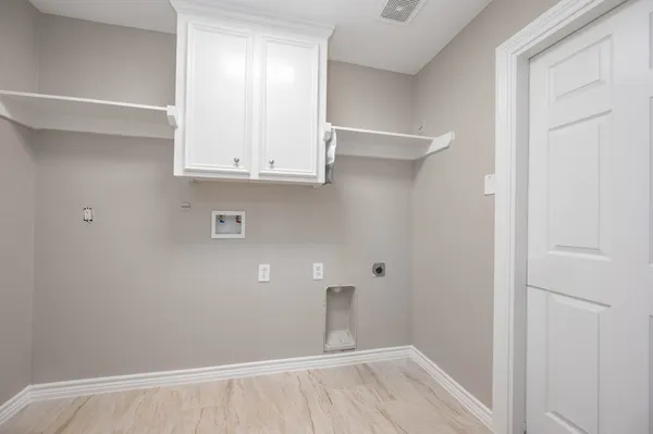 $299,590 | 7308 Avenue R, Galveston, TX 77551