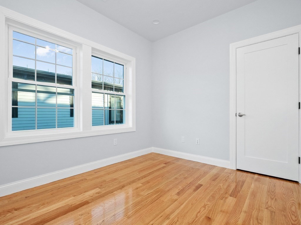 24 Tolman Street, Unit 1 Waltham, MA 02453 - Photo 18 of 33