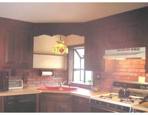 69 Pinetree Road Stoughton, MA 02072 - Photo 2 of 7