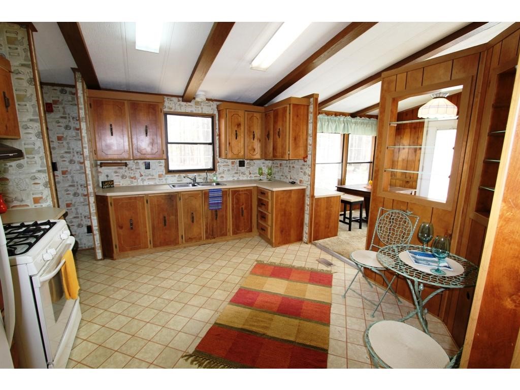 59 Wadleigh Point Road Kingston, NH 03848 - Photo 5 of 10 Gallery Image 5