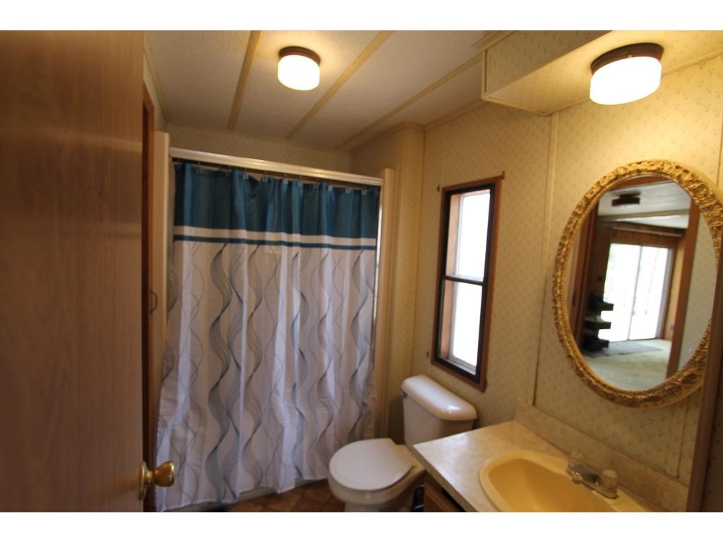 59 Wadleigh Point Road Kingston, NH 03848 - Photo 7 of 10 Gallery Image 7