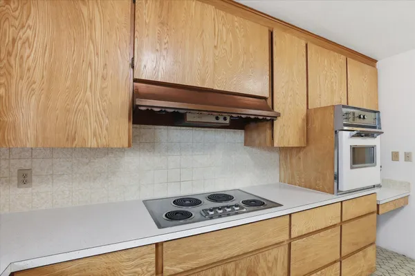 $400,000 | 16 West Douglas Street, Harrington, WA 99134