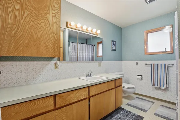 $400,000 | 16 West Douglas Street, Harrington, WA 99134