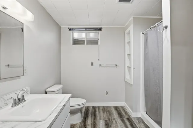 $425,000 | 16 West Douglas Street, Harrington, WA 99134