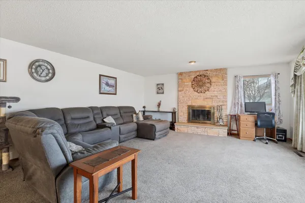 $400,000 | 16 West Douglas Street, Harrington, WA 99134